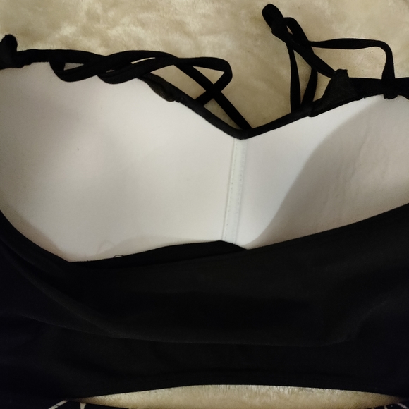 Cat Bikini - Picture 4 of 8